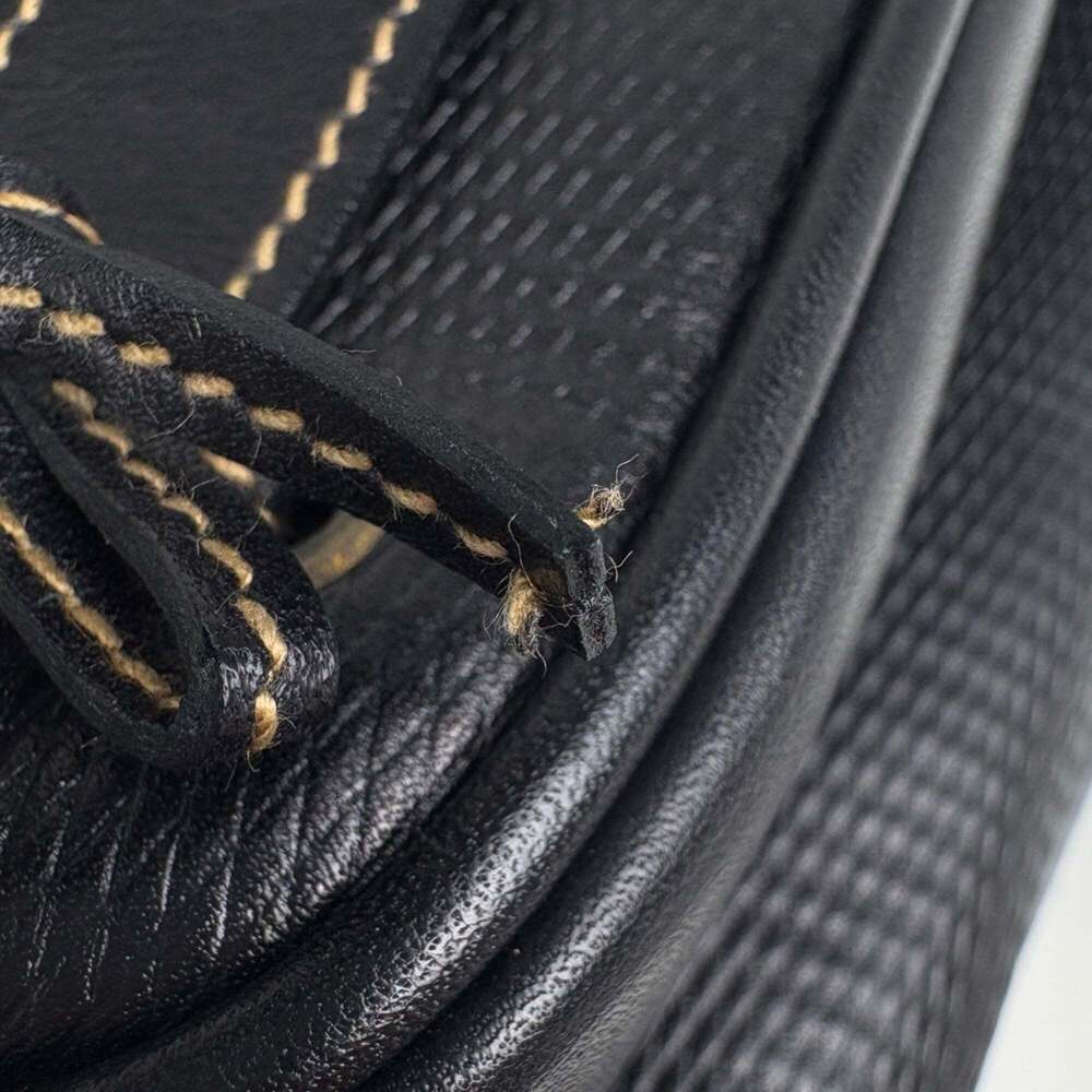 GUCCI Vintage Black Coated Canvas Shoulder Bag - Picture 4 of 9